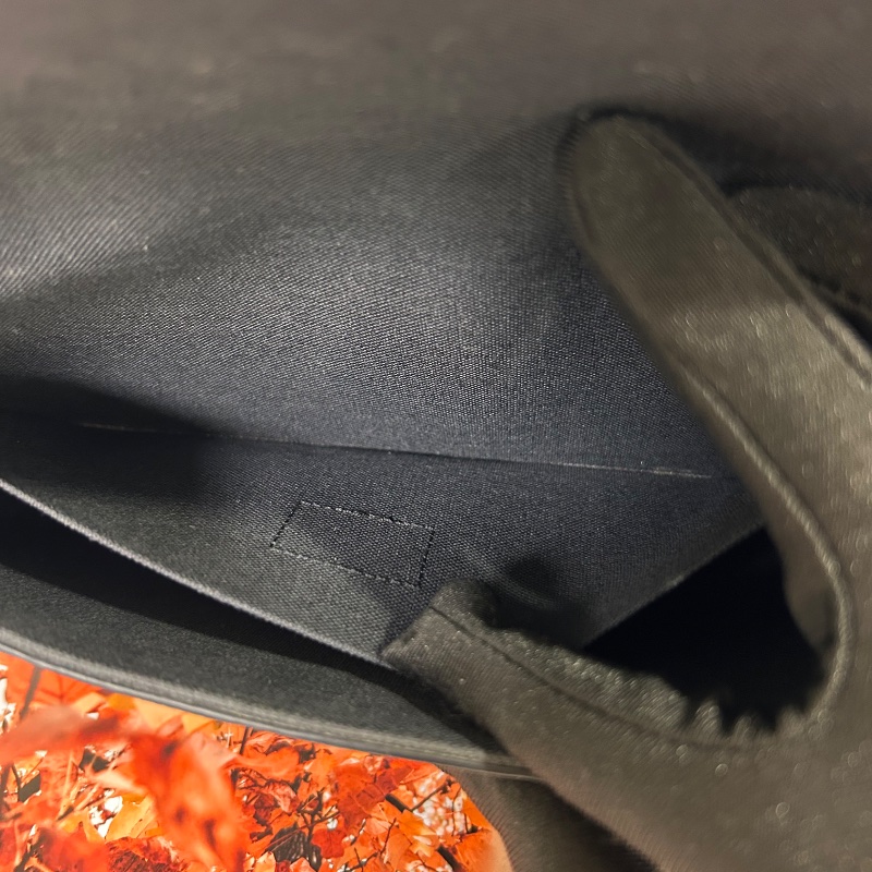 Louis Vuitton LV Felicie Pochette 黑壓紋三合一鏈條包 晶片款-22