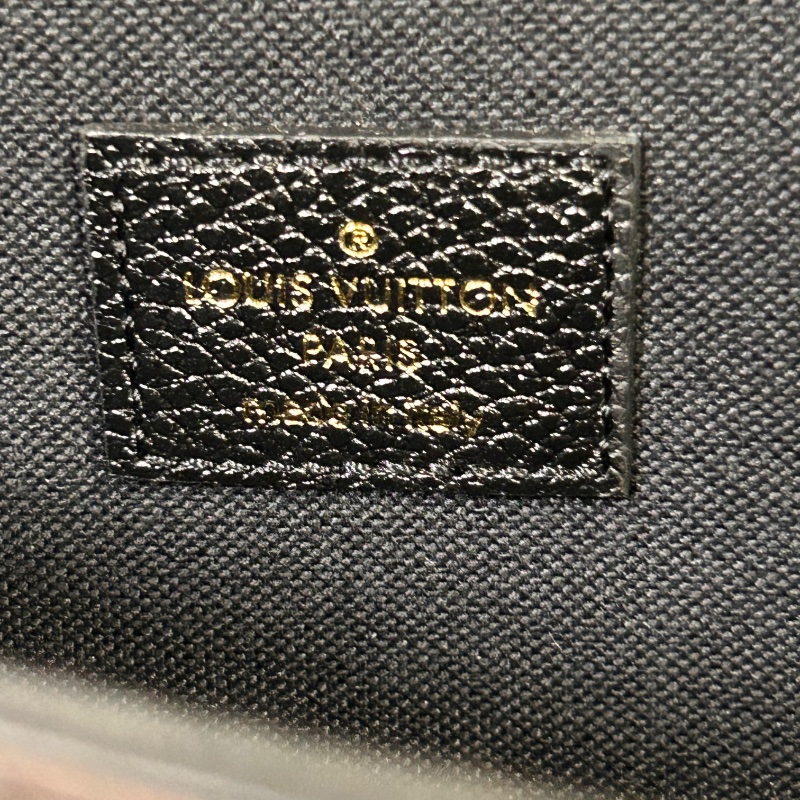 Louis Vuitton LV Felicie Pochette 黑壓紋三合一鏈條包 晶片款-24