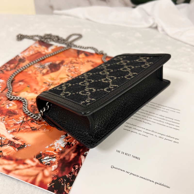 Gucci mini Dionysus 斜背包-12