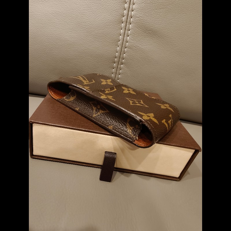 日本帶回中古LV老花煙盒,使用狀況良好,絕版品-2
