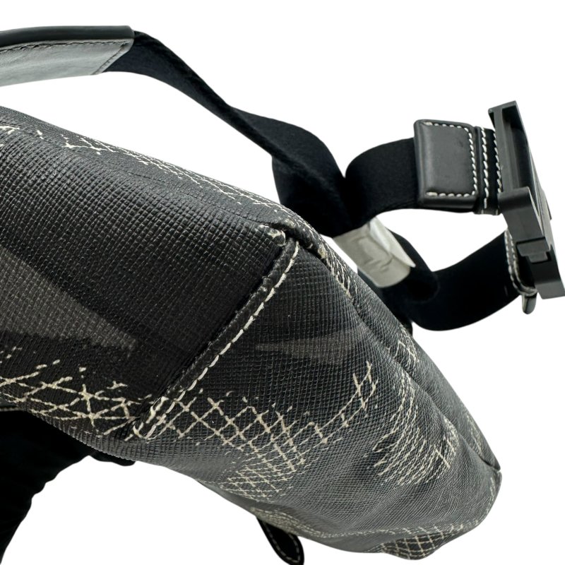 【美收精品】BURBERRY 黑色花紋腰包 C-148【隔月月中將轉賣至日本 上架期限30天】-6