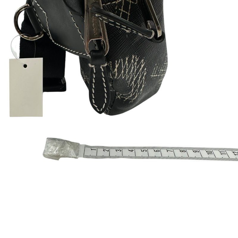 【美收精品】BURBERRY 黑色花紋腰包 C-148【隔月月中將轉賣至日本 上架期限30天】-16