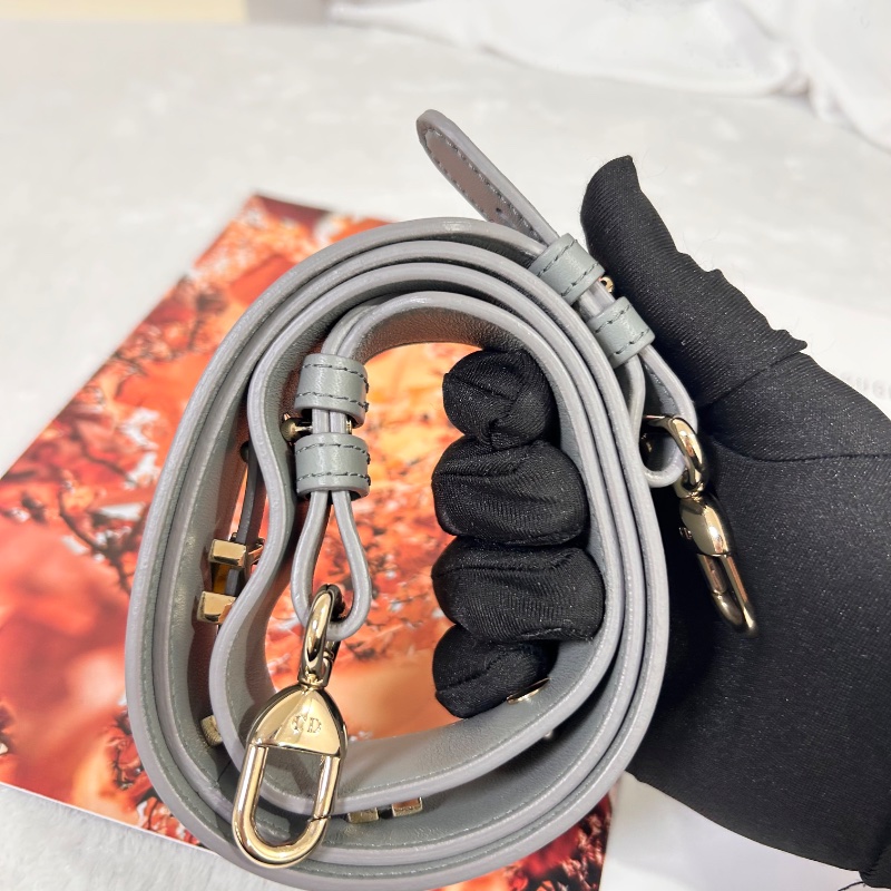 Lady Dior My ABCDior 小型包款 Cannage 籐格紋縫線 2023年-31