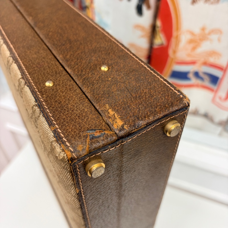 Gucci 手提行李箱 公事包 GG logo 收藏品-13