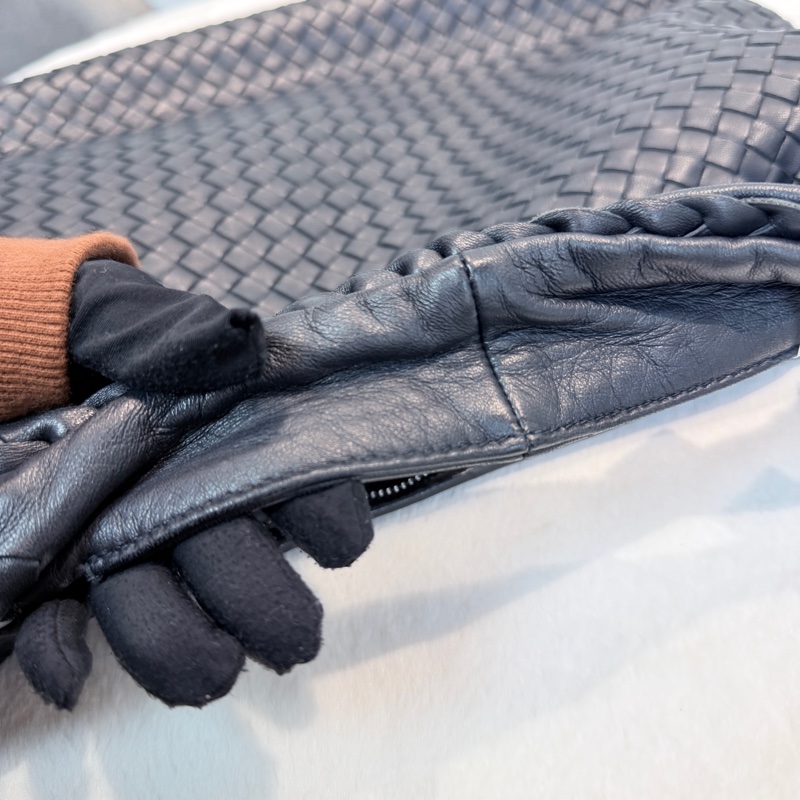 ▪️通勤必入必購 BV Hop腋下包-13