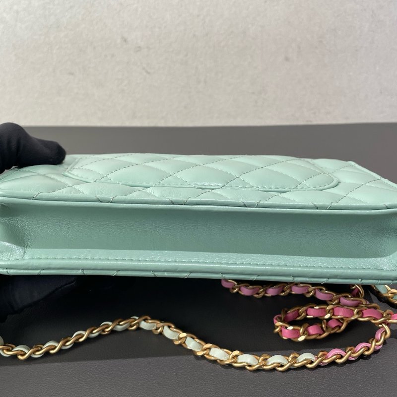 閒置新 Chanel香奈兒彩虹手柄牛油果綠WOC芯片款-5