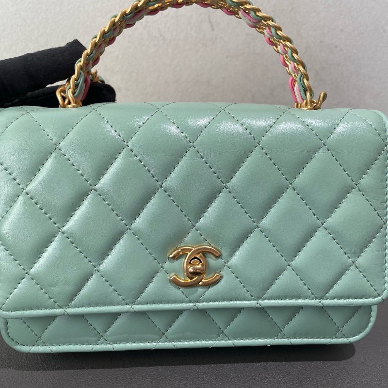 閒置新 Chanel香奈兒彩虹手柄牛油果綠WOC芯片款-6