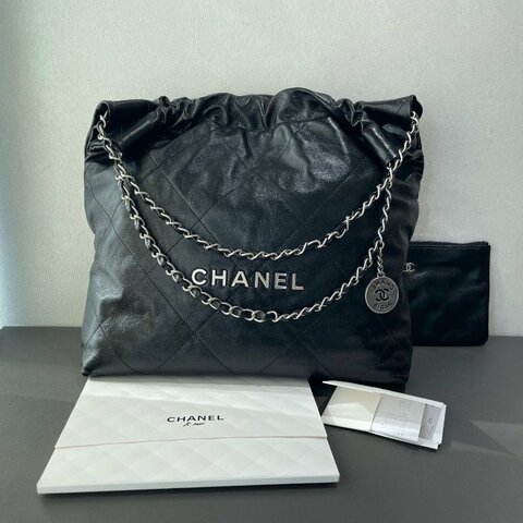 閒置新 Chanel香奈兒22bag黑銀垃圾袋中號芯片款
