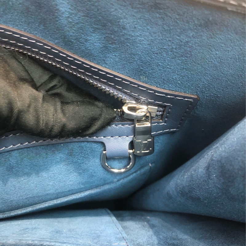 LV Navy EPI tote bag 公事包 XC202-17