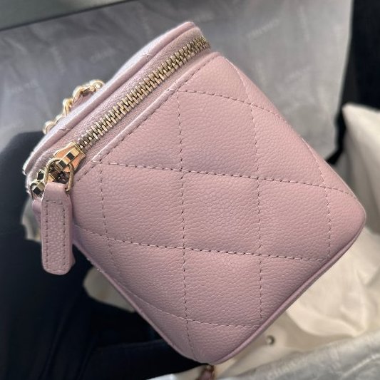 閒置新 香奈兒Chanel粉色長盒子化粧盒 帶鏡子-2