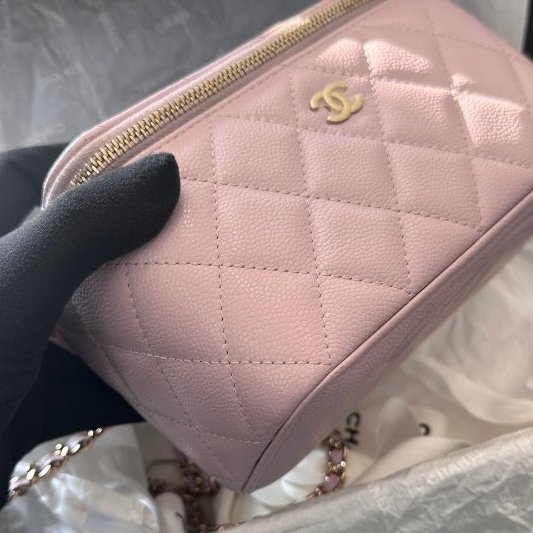 閒置新 香奈兒Chanel粉色長盒子化粧盒 帶鏡子-3