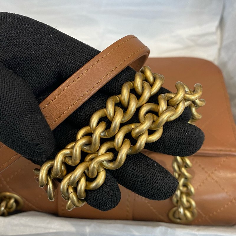 香奈兒Chanel孟買繫列限量款中號蟒蛇皮拼牛皮郵差鏈條包-10