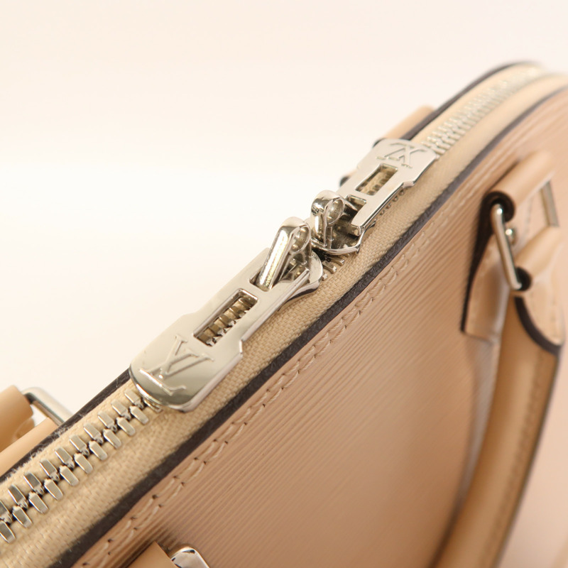 LOUIS VUITTON Epi Alma MM銀扣手挽袋-14
