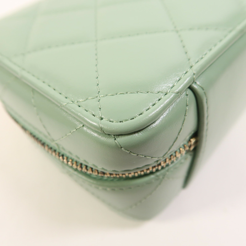 CHANEL 牛皮皮革Vanity Case金扣手挽肩背兩用袋-12