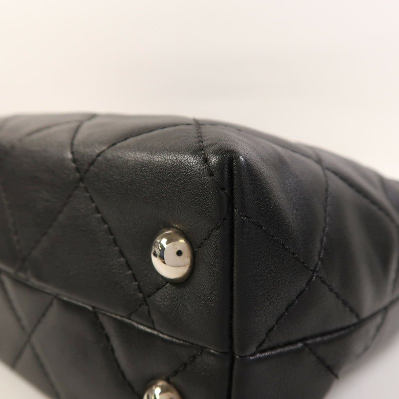 CHANEL 牛皮皮革Chain Shoulder銀扣鏈帶肩背袋-9