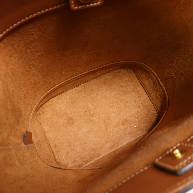 CELINE 牛皮皮革Cuir Triomphe金扣肩背袋-4