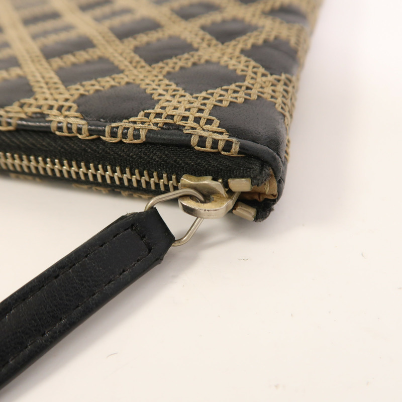 CHANEL 羊皮皮革Clutch金扣手拿包-15