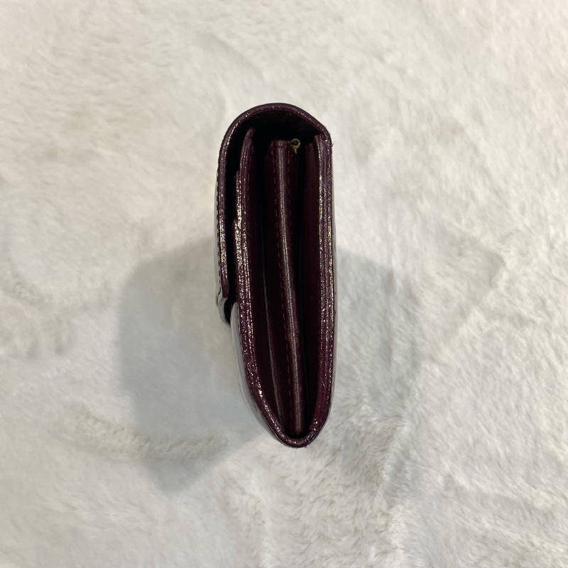 不失禮新年賀禮必送🧧LV暗紅漆皮長款銀包-3