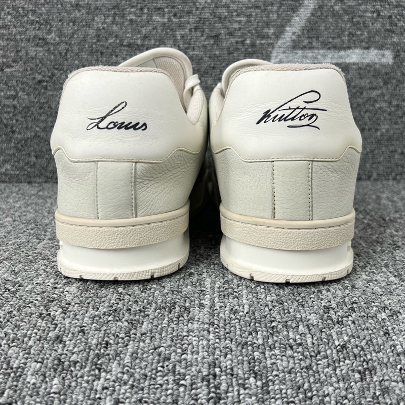 95新LouisVuitton路易威登 白色trainer板鞋@42碼-2