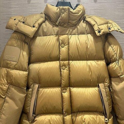 💎Han's house精品服飾💎Burberry 羽絨 連帽 外套 可拆變 背心 卡其 原價62700