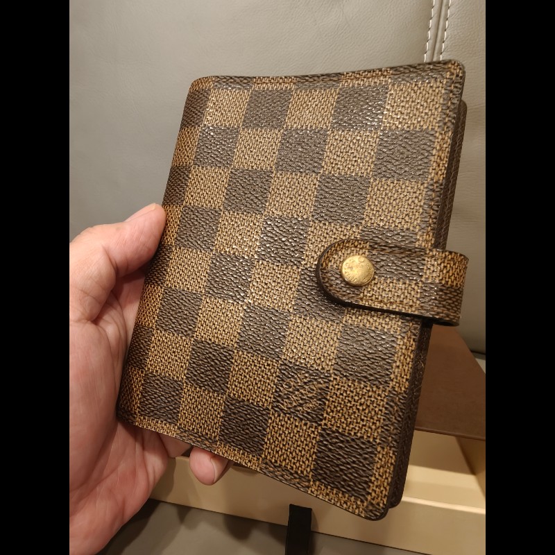 日本帶回絕版LV格子紋，狀況良好筆記本封面-0