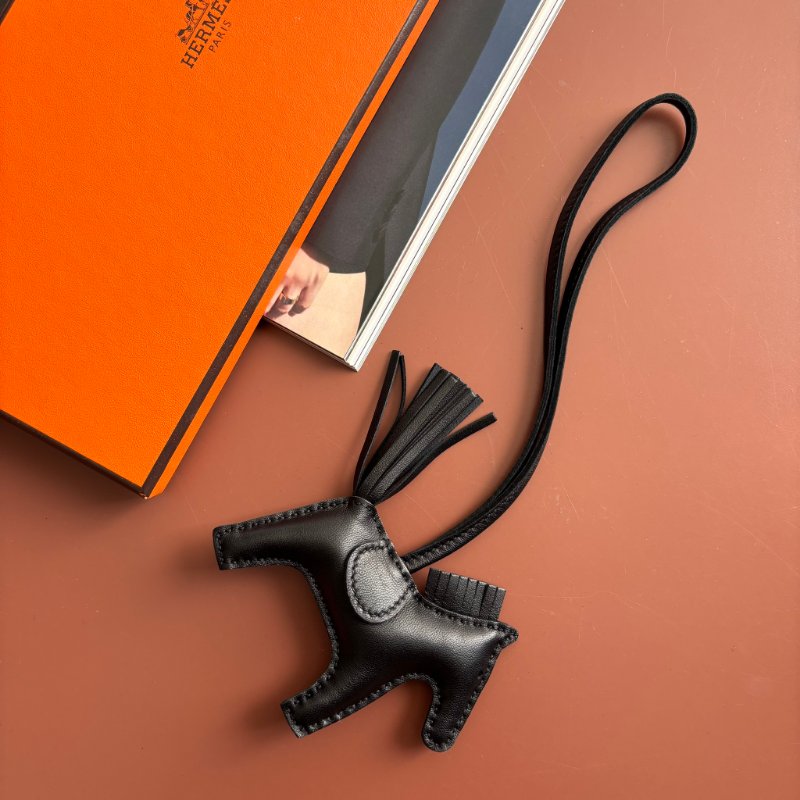 Y刻 ::Hermès::Rodeo Pegase PM 黑色小馬吊飾 掛飾-3