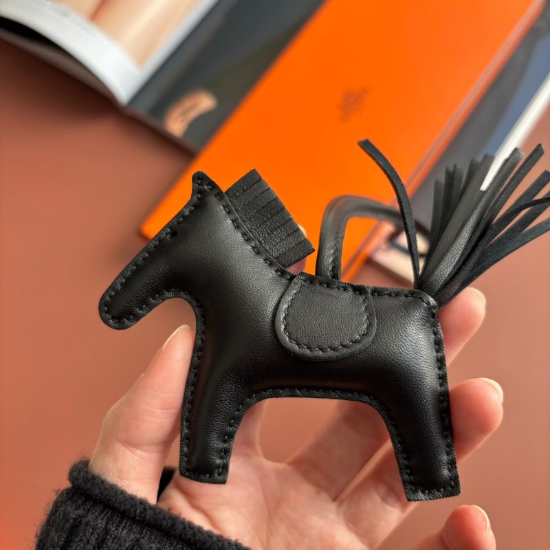 Y刻 ::Hermès::Rodeo Pegase PM 黑色小馬吊飾 掛飾-5