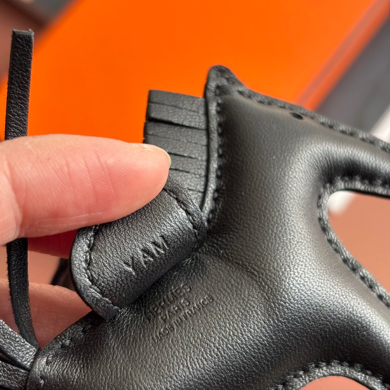 Y刻 ::Hermès::Rodeo Pegase PM 黑色小馬吊飾 掛飾-7