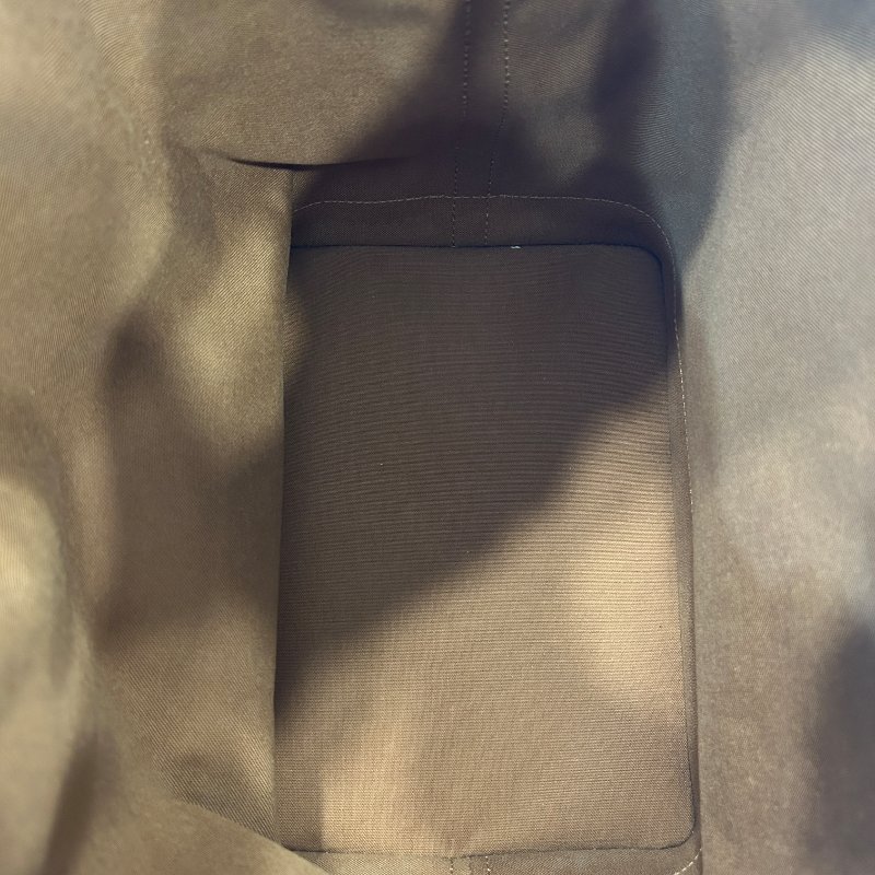 LV字紋大款水桶包-5