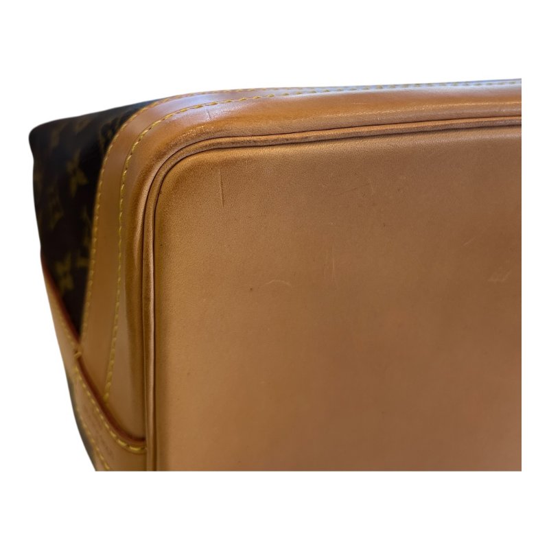 LV字紋大款水桶包-6