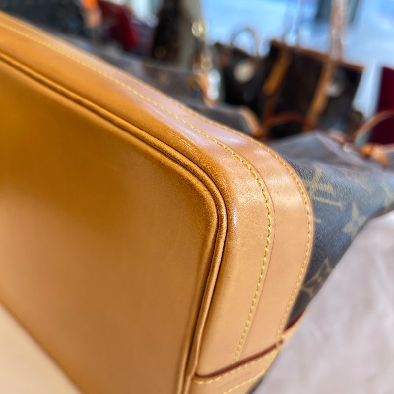 LV字紋大款水桶包-13