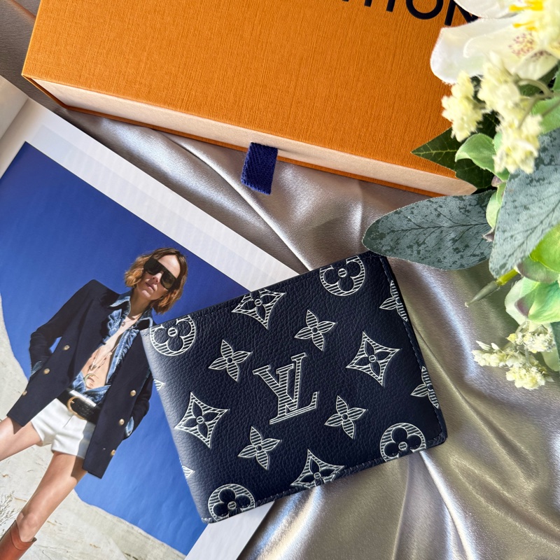 Multiple Shadow 牛皮對開短夾(墨藍色/白色) M83379-0