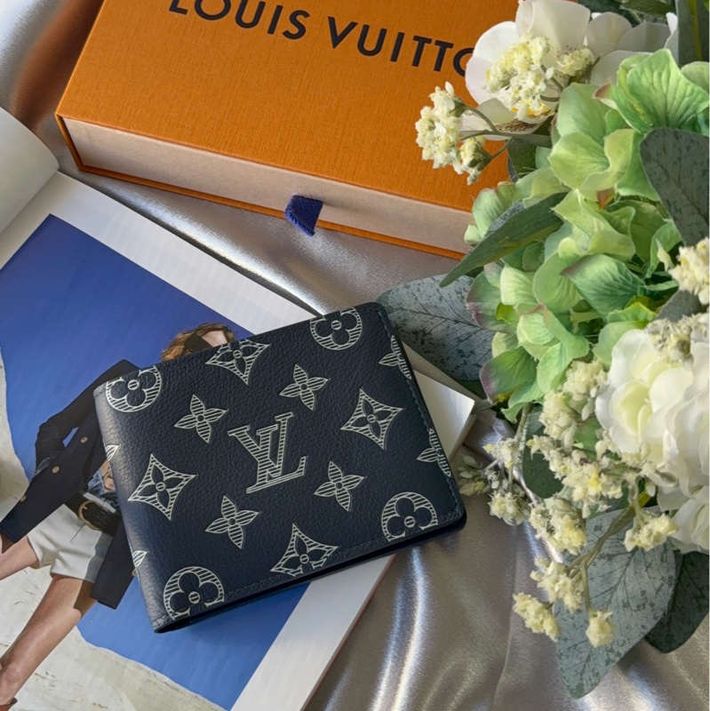 Multiple Shadow 牛皮對開短夾(墨藍色/白色) M83379-7