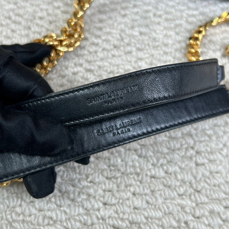 YSL聖羅蘭黑金V紋信封包郵差包 鏈條肩帶可單肩可斜挎 容量實用 適合日常使用-23