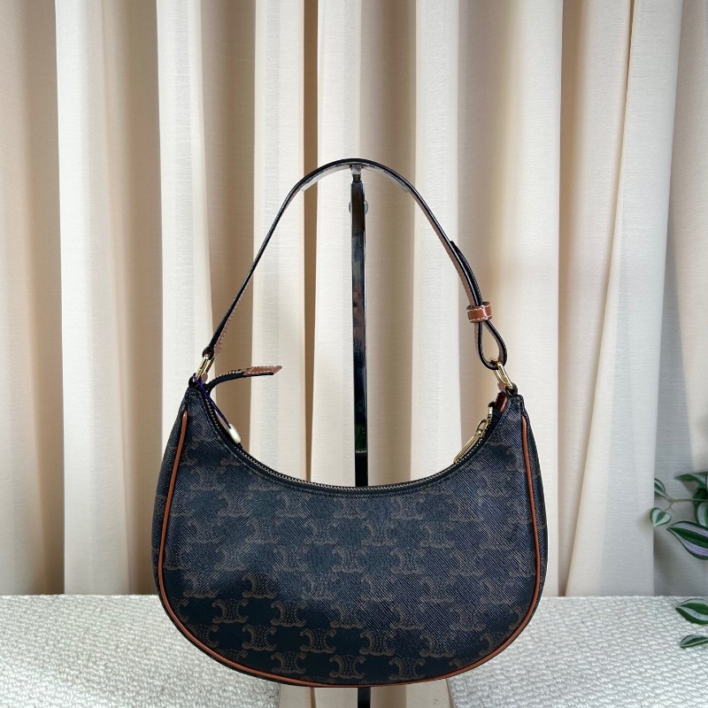 sh smd ZZZ 賽琳Celine老花凱旋門豌豆腋下包 經典老花圖案復古又百搭 流暢包型簡約大氣 腋下背精緻隨性 容量能裝下日常小物-5