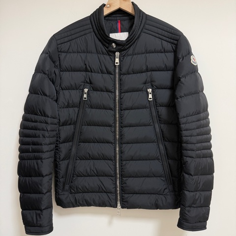 Moncler Amiot 黑色羽絨外套 絎縫尼龍塔夫綢羽絨外套