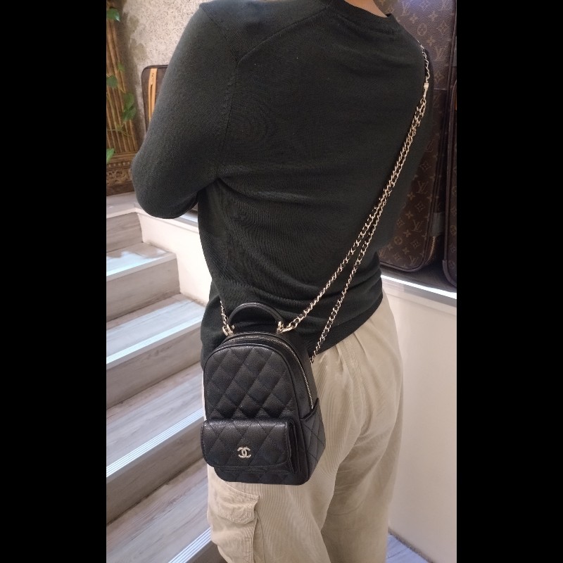 Chanel 金鍊黑荔枝皮三用小書包-1