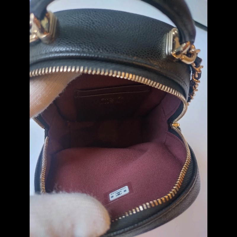 Chanel 金鍊黑荔枝皮三用小書包-18