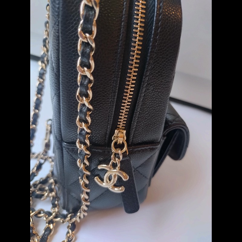 Chanel 金鍊黑荔枝皮三用小書包-23