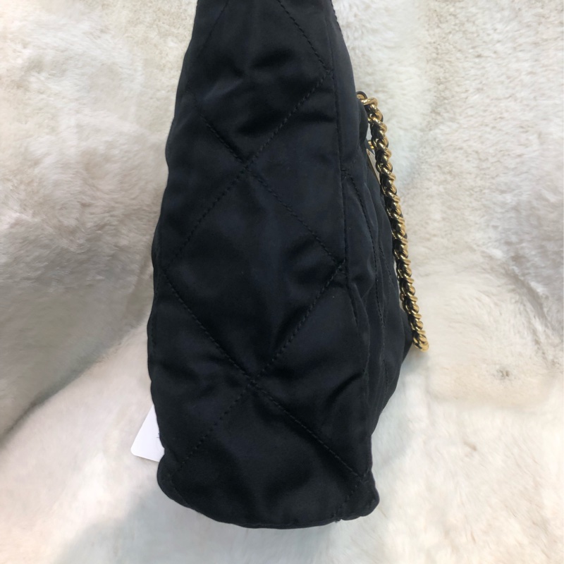 PRADA 中古黑色鏈條包 XB998-2
