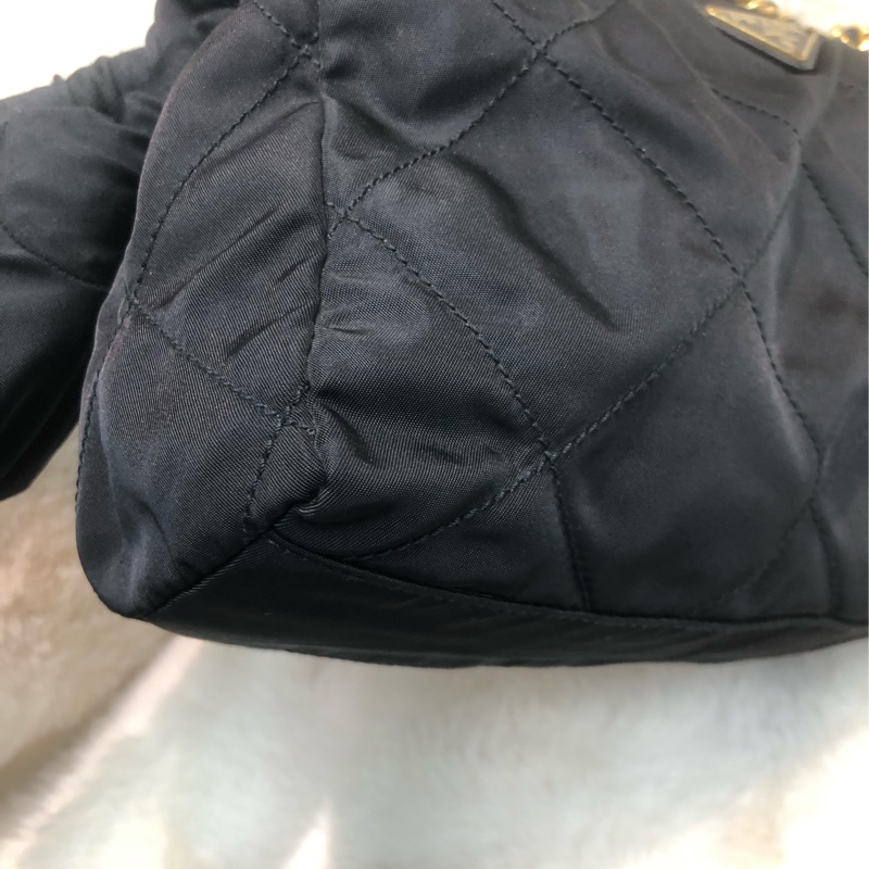 PRADA 中古黑色鏈條包 XB998-7