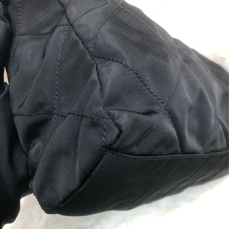 PRADA 中古黑色鏈條包 XB998-9