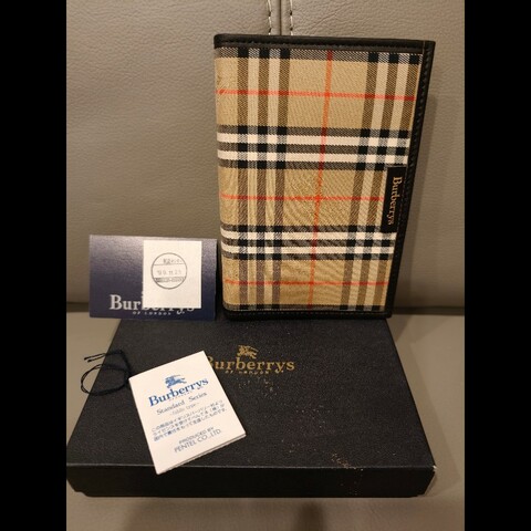 日本帶回藍標burberry筆記本全套