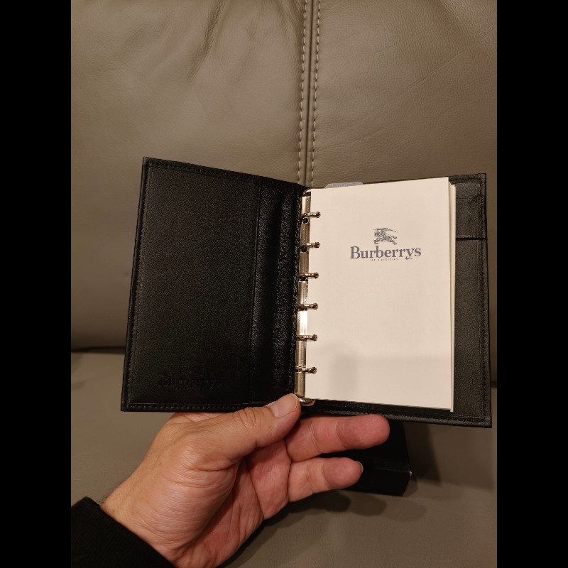 日本帶回藍標burberry筆記本全套-5
