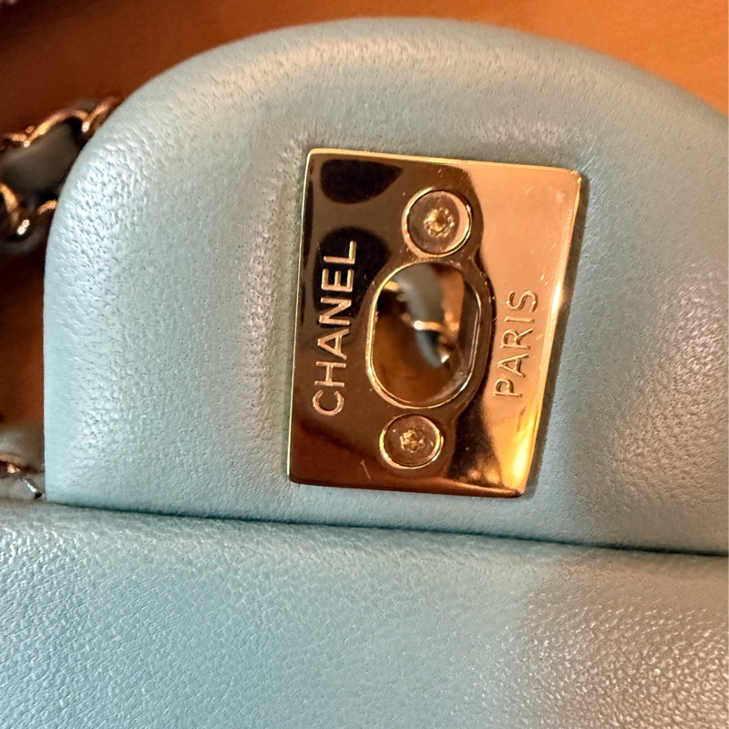 Chanel 經典款 mini 方胖17 cm tiffany綠 金釦 全配 晶片款-9