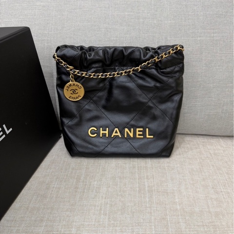 香奈兒 Chanel 22bag mini 黑金