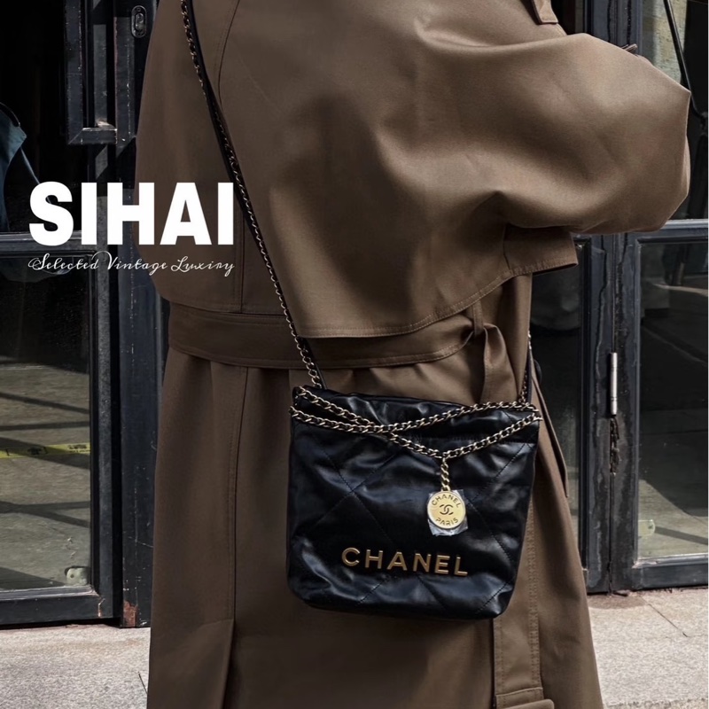 香奈兒 Chanel 22bag mini 黑金-1