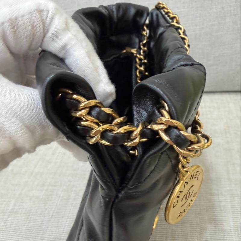 香奈兒 Chanel 22bag mini 黑金-15