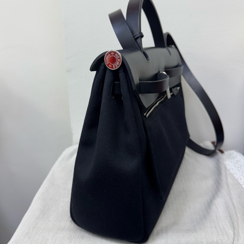 Hermes黑帆布銀釦HERBAG31-3