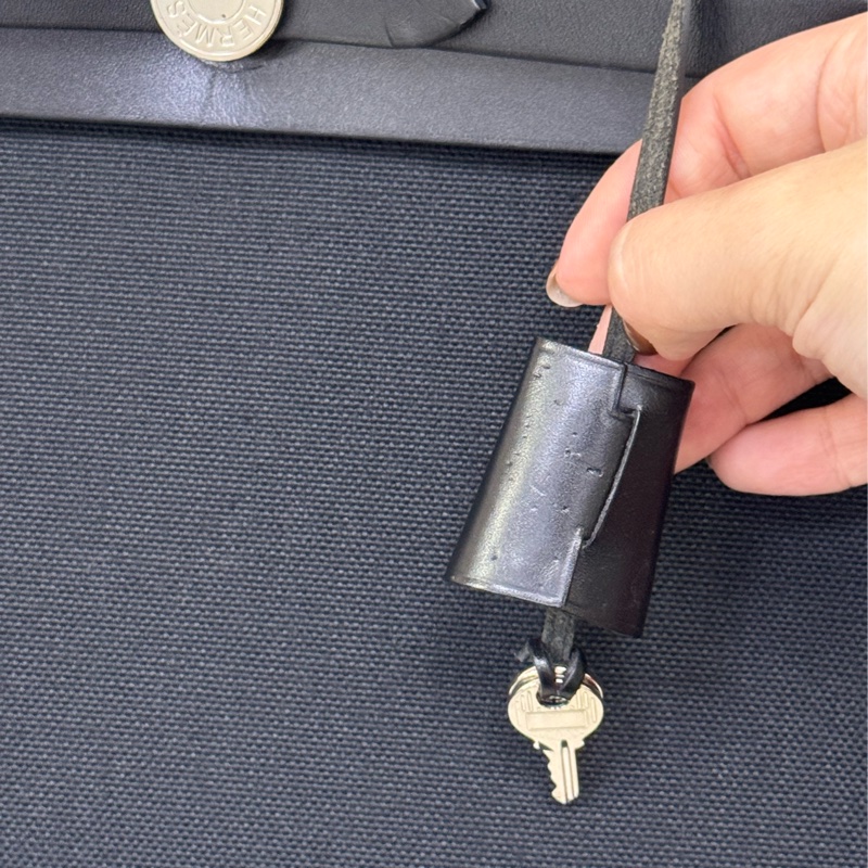 Hermes黑帆布銀釦HERBAG31-15